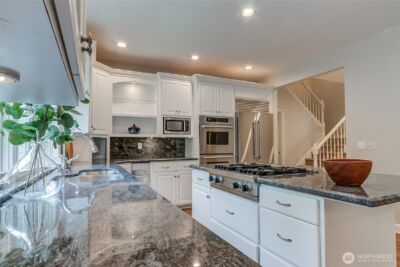 22128 NE 141st Place , Woodinville, WA 98077 - Photo 5
