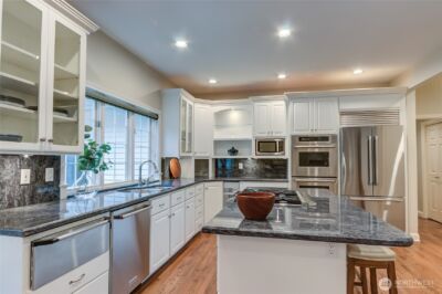 22128 NE 141st Place , Woodinville, WA 98077 - Photo 6