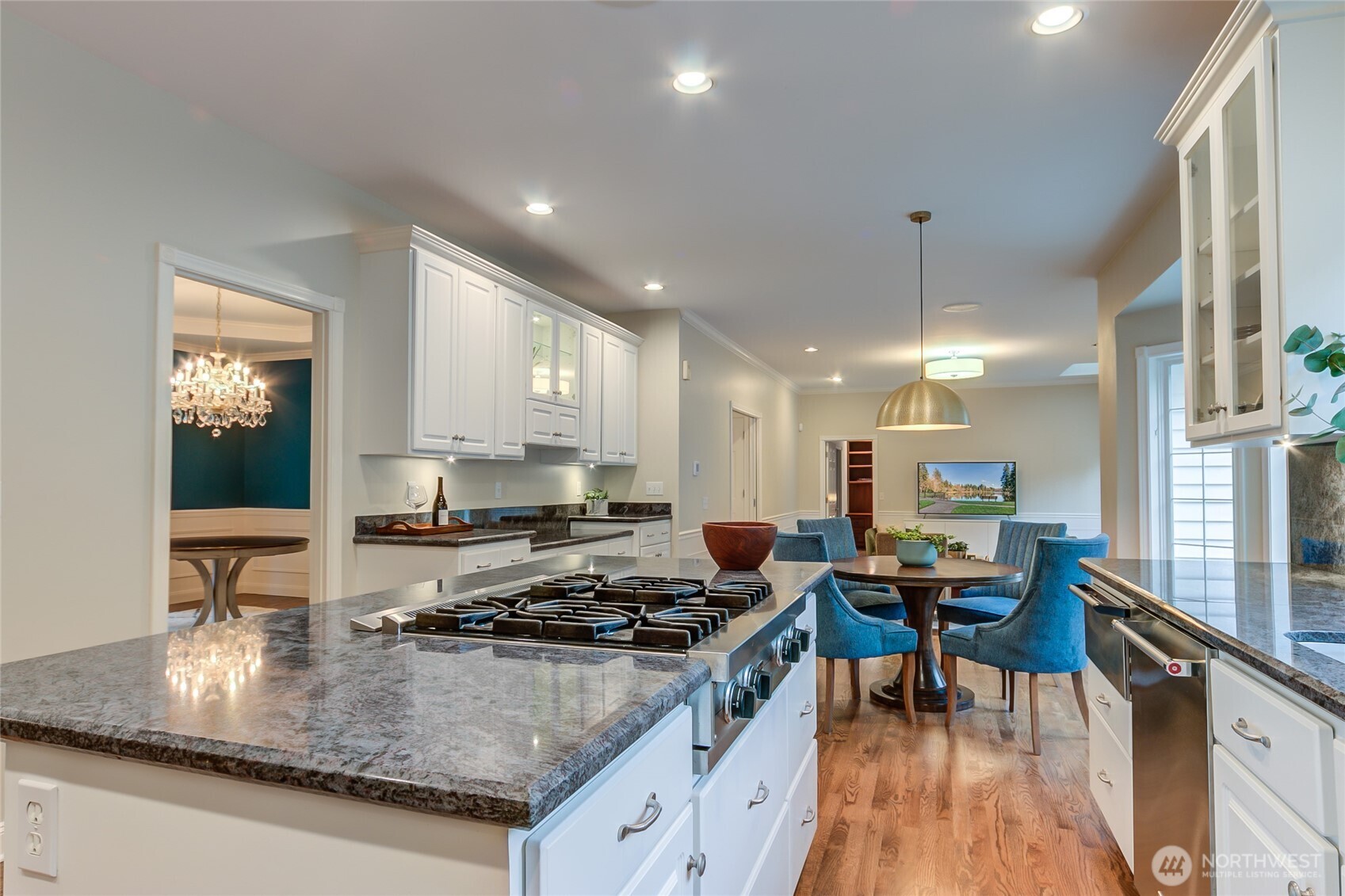 22128 NE 141st Place , Woodinville, WA 98077