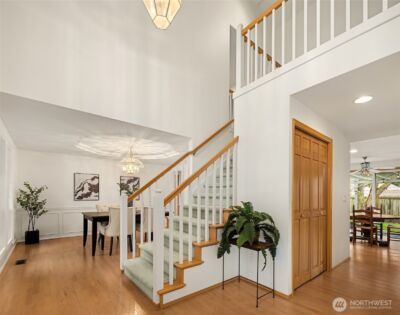 2122 221st Place NE, Sammamish, WA 98074 - Photo 3