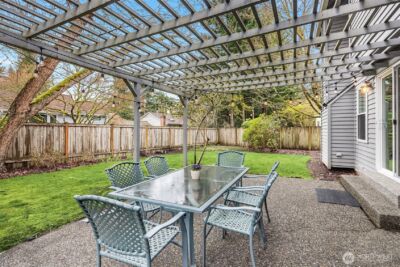 2122 221st Place NE, Sammamish, WA 98074 - Photo 32