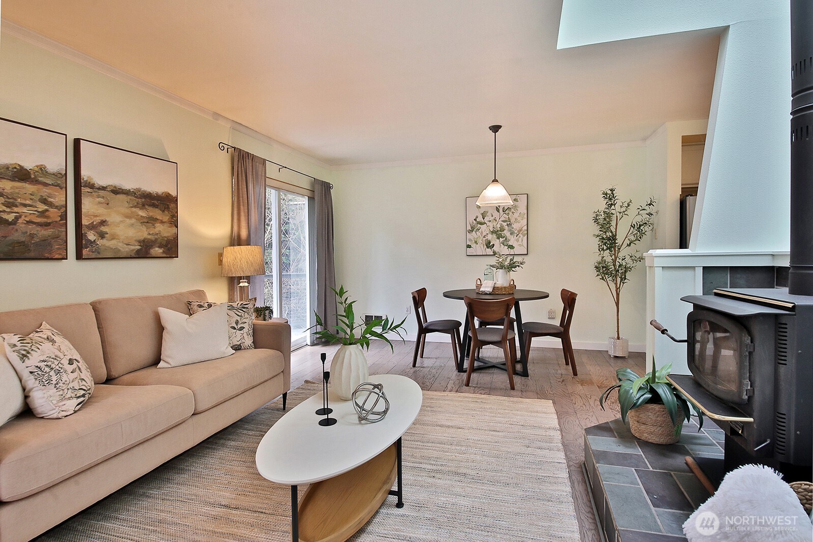 3654 Harper Street , Clinton, WA 98236