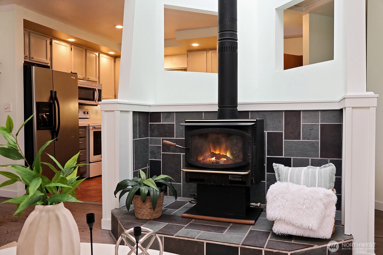 3654 Harper Street , Clinton, WA 98236