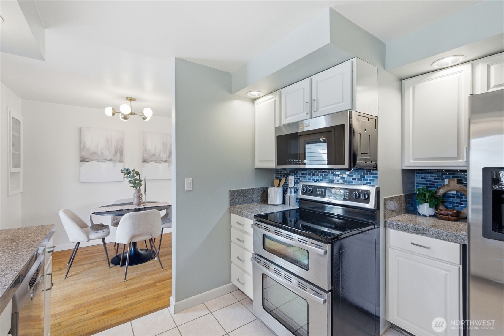 10409 39th Avenue SW, Seattle, WA 98146