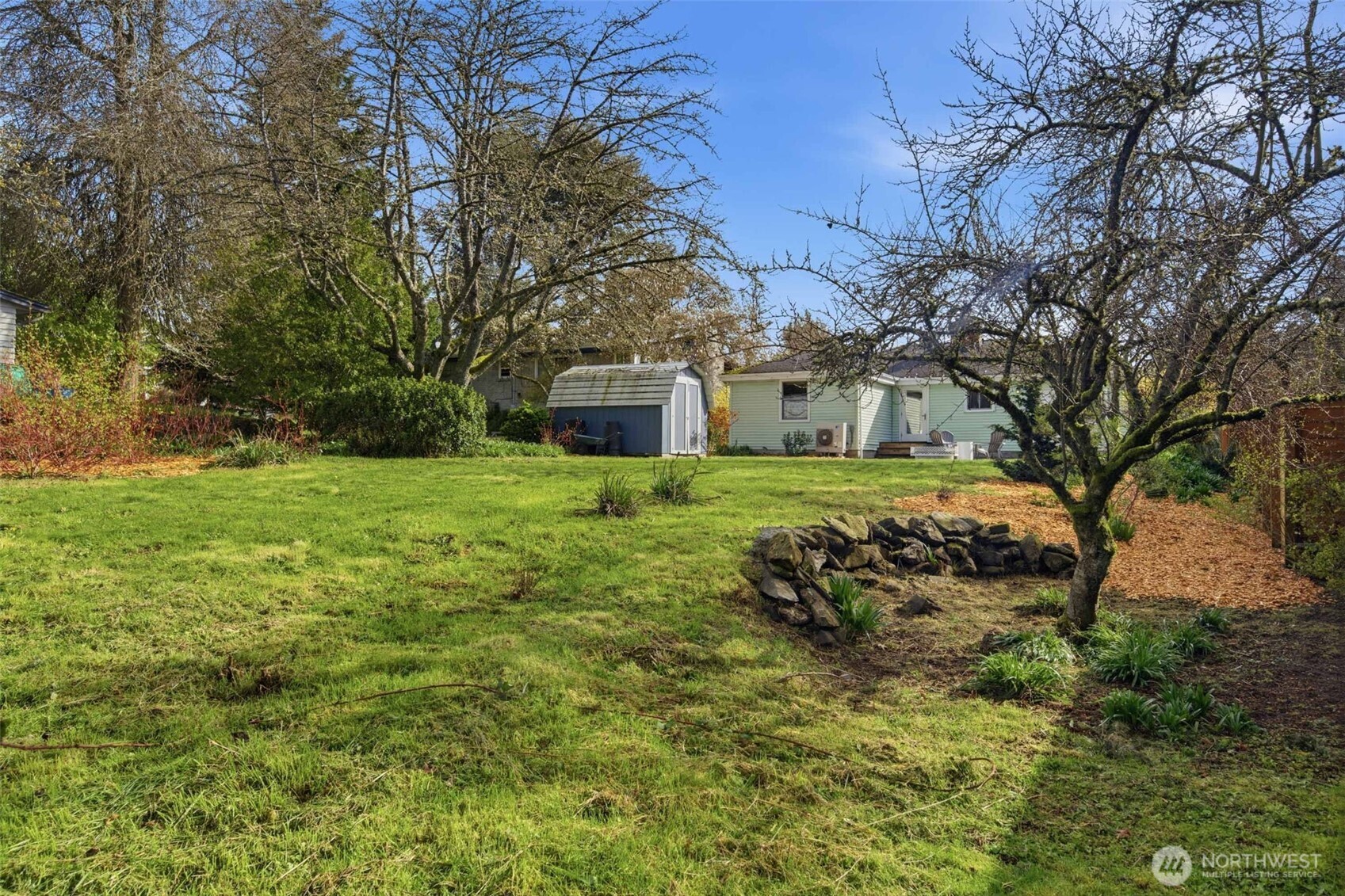 10409 39th Avenue SW, Seattle, WA 98146