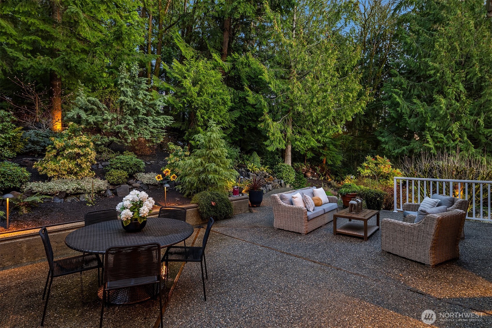 17620 SE 106th Street , Renton, WA 98059-5332