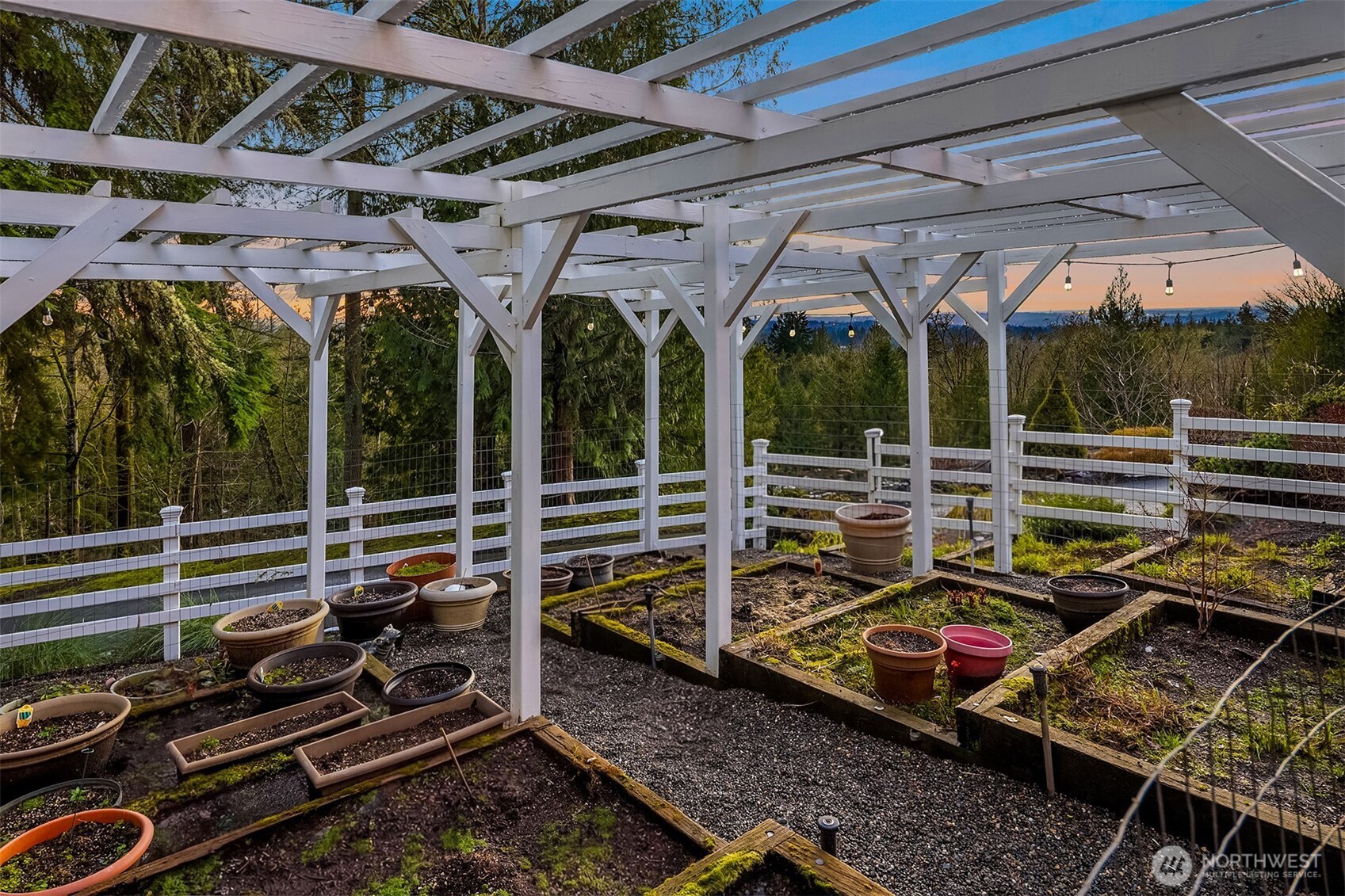 17620 SE 106th Street , Renton, WA 98059-5332