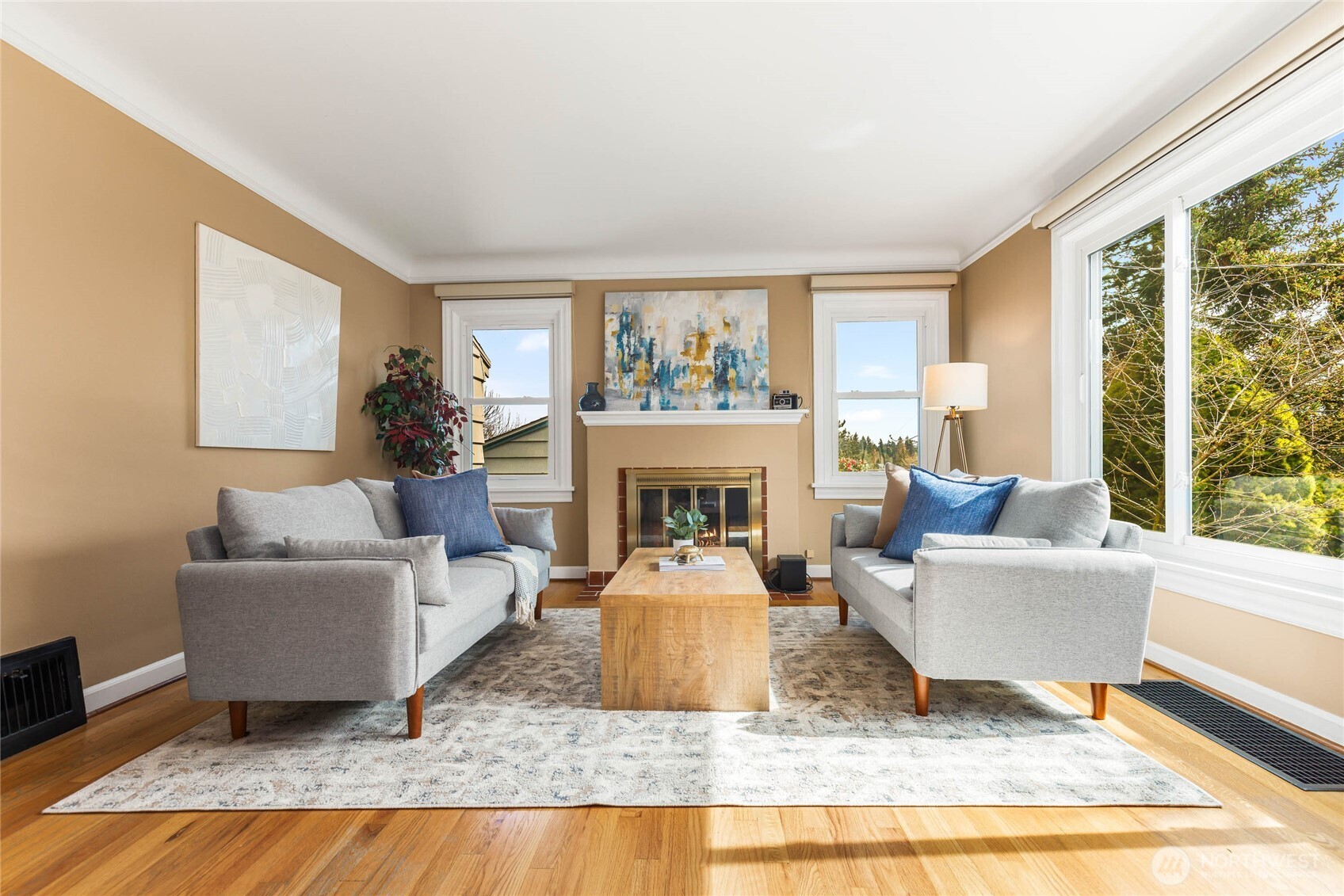 1712 NE 86th , Seattle, WA 98115