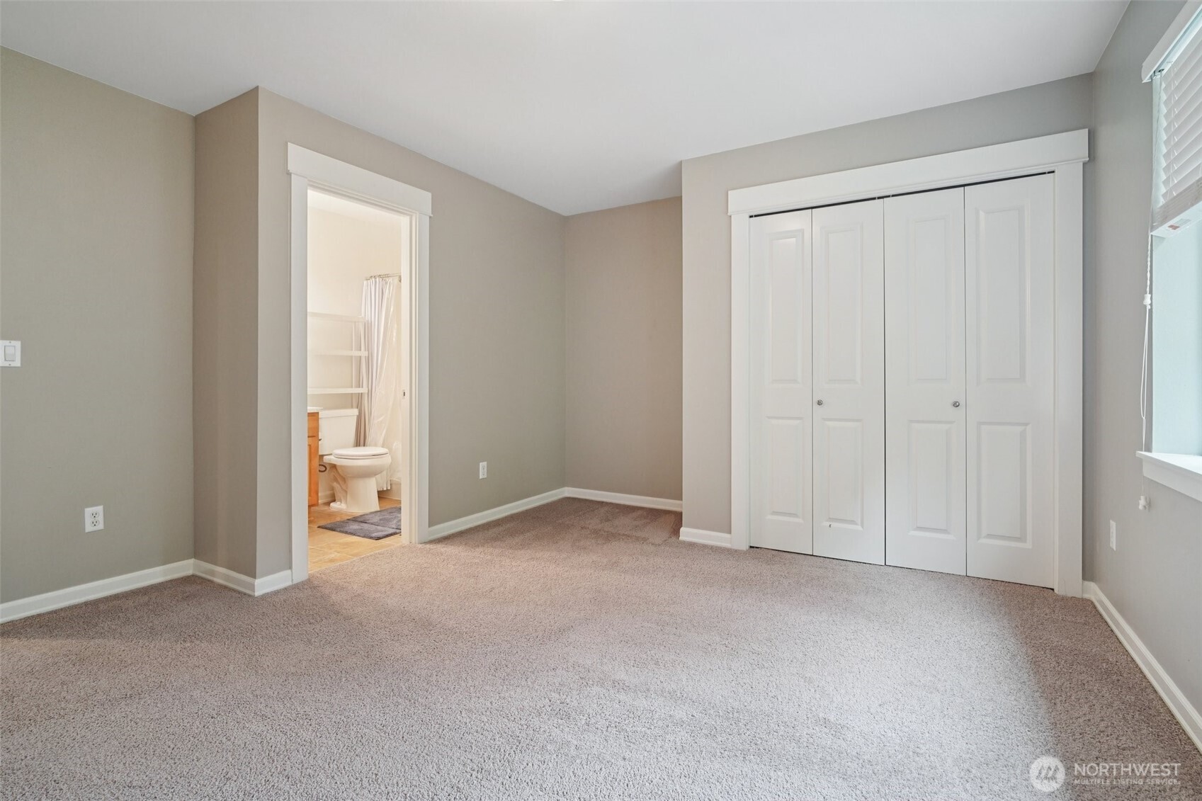 13916 SE 86th Street , Newcastle, WA 98059