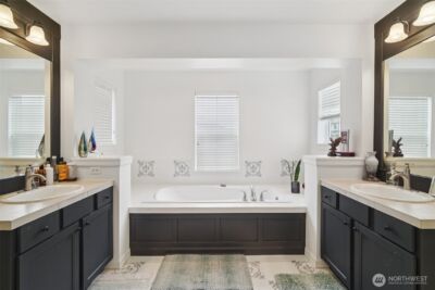 13916 SE 86th Street , Newcastle, WA 98059 - Photo 36