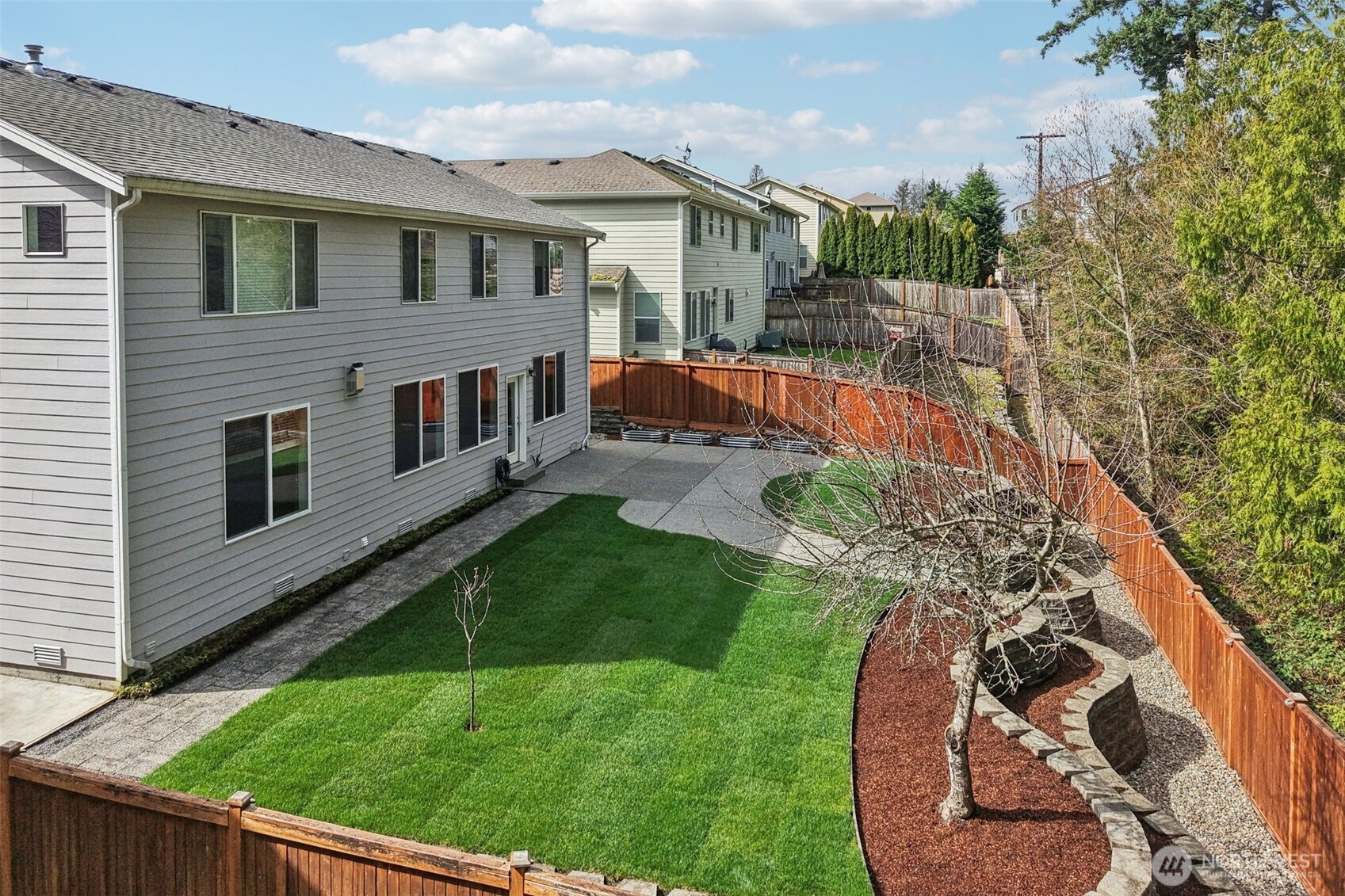 13916 SE 86th Street , Newcastle, WA 98059