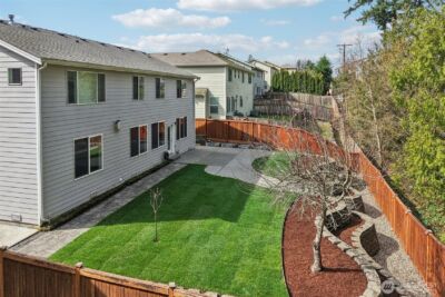 13916 SE 86th Street , Newcastle, WA 98059 - Photo 8