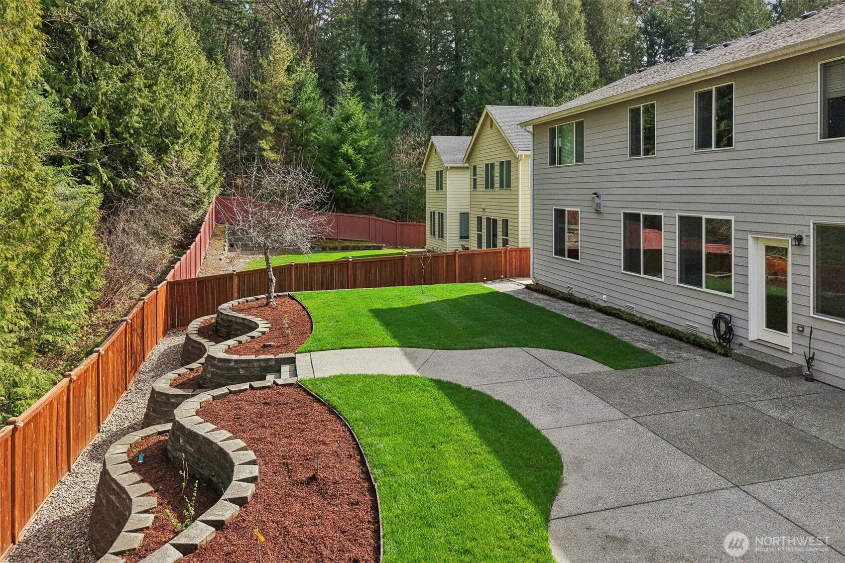 13916 SE 86th Street , Newcastle, WA 98059