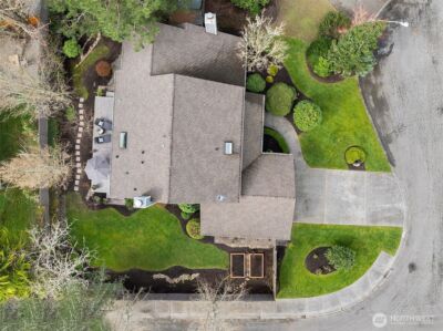 4079 240th Place SE, Sammamish, WA 98029 - Photo 2