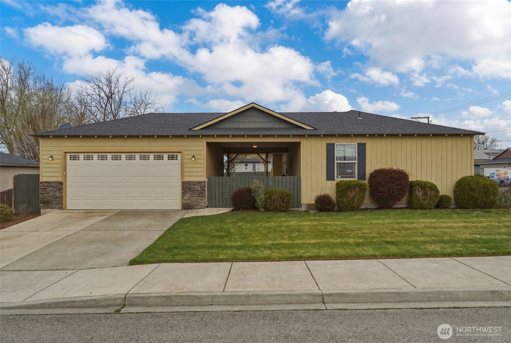 405 Offner Road , Walla Walla, WA 99362