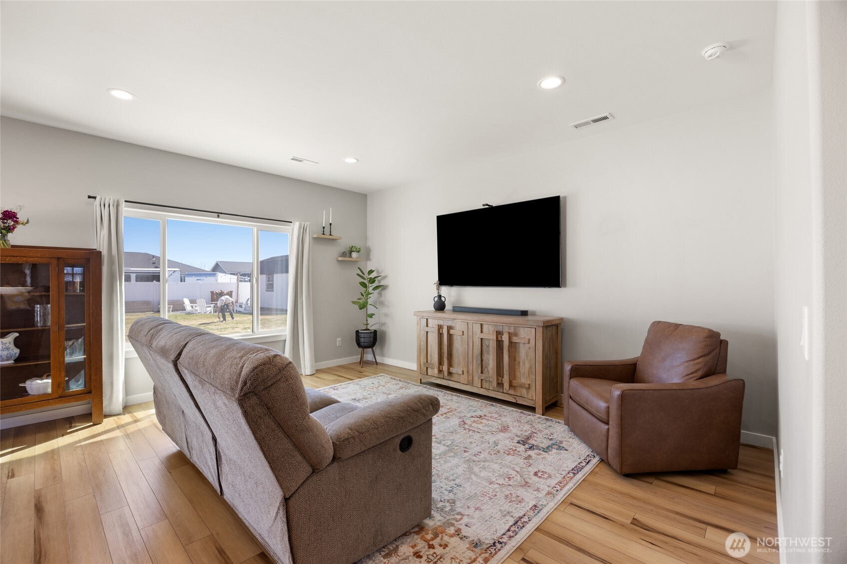 2376 Chelan Street , Ephrata, WA 98823