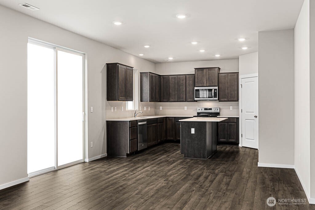 14764 56th Avenue Ct E #13, Puyallup, WA 98375