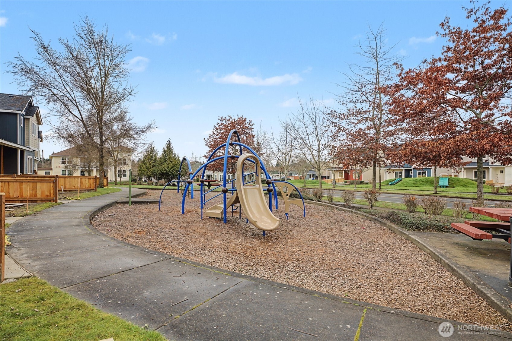 4749 Court R , Tacoma, WA 98404