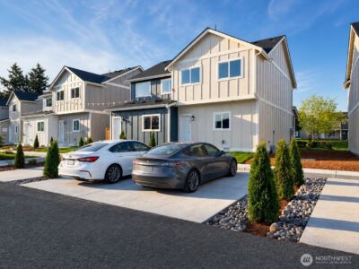 4749 Court R , Tacoma, WA 98404 - Photo 2
