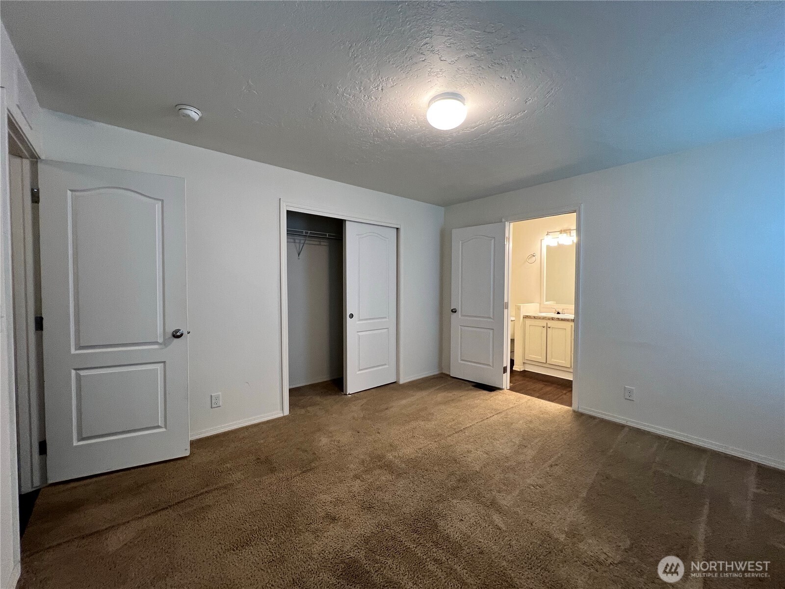 2101 S 324th Street #98, Federal Way, WA 98003