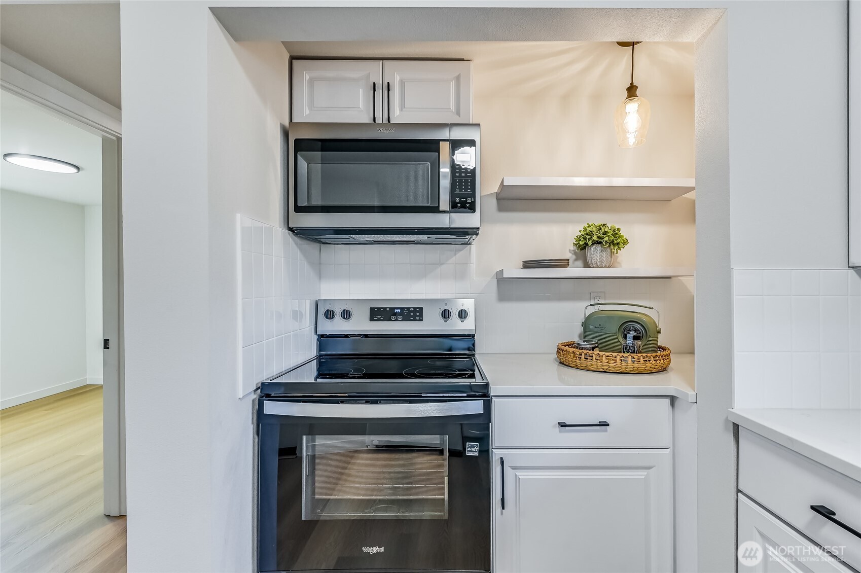 12542 50th Place S, Tukwila, WA 98178