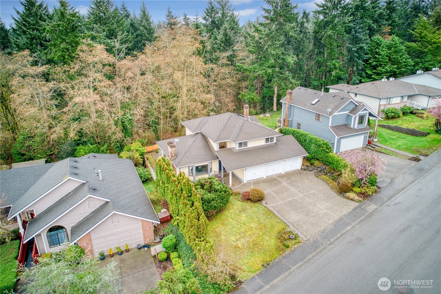 32026 11th Avenue SW, Federal Way, WA 98023