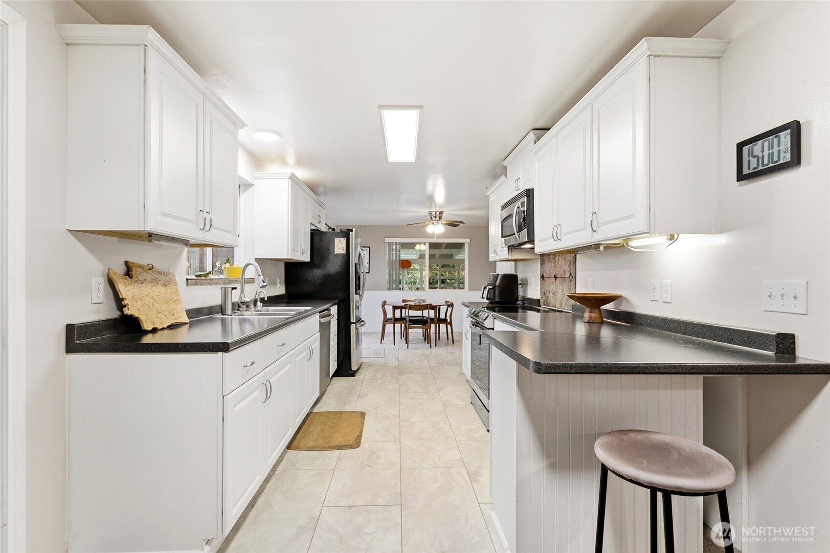 721 15th Avenue SE, Puyallup, WA 98372