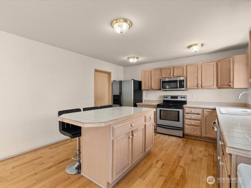 14012 50th Dr SE , Snohomish, WA 98296