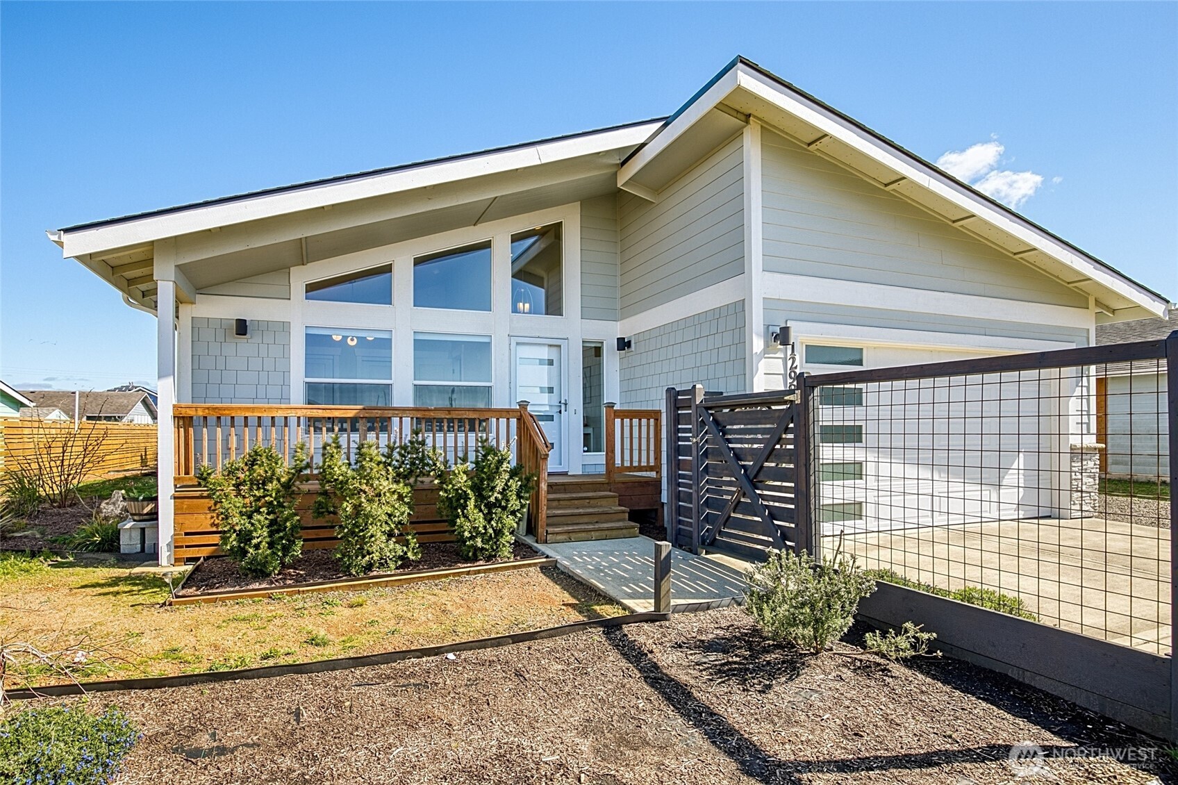 1298 Storm King Avenue SW, Ocean Shores, WA 98569