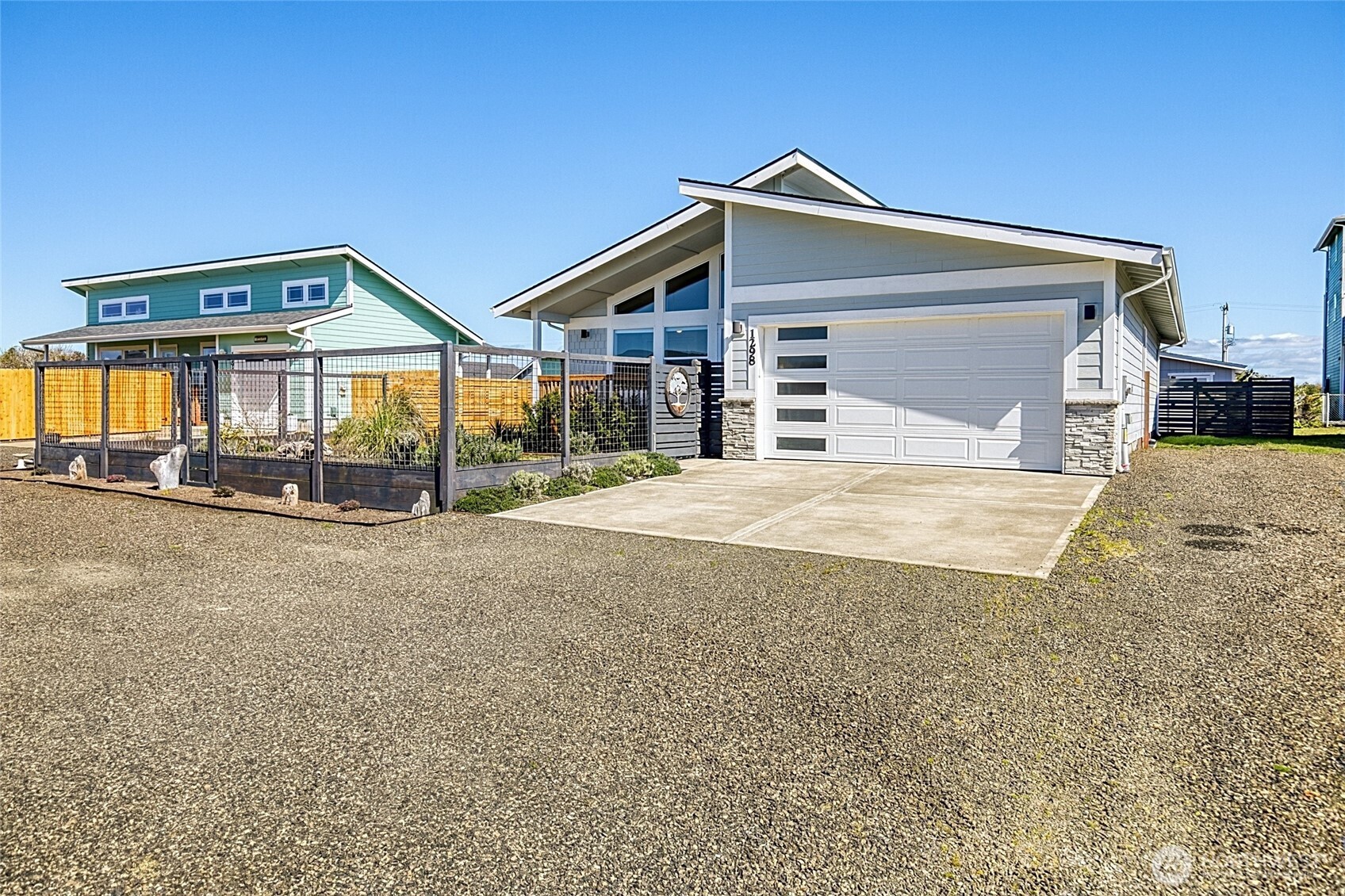 1298 Storm King Avenue SW, Ocean Shores, WA 98569