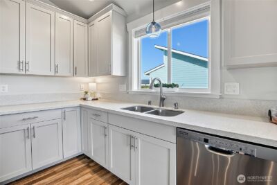 1298 Storm King Avenue SW, Ocean Shores, WA 98569 - Photo 11