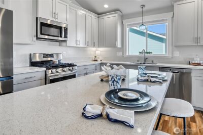 1298 Storm King Avenue SW, Ocean Shores, WA 98569 - Photo 8