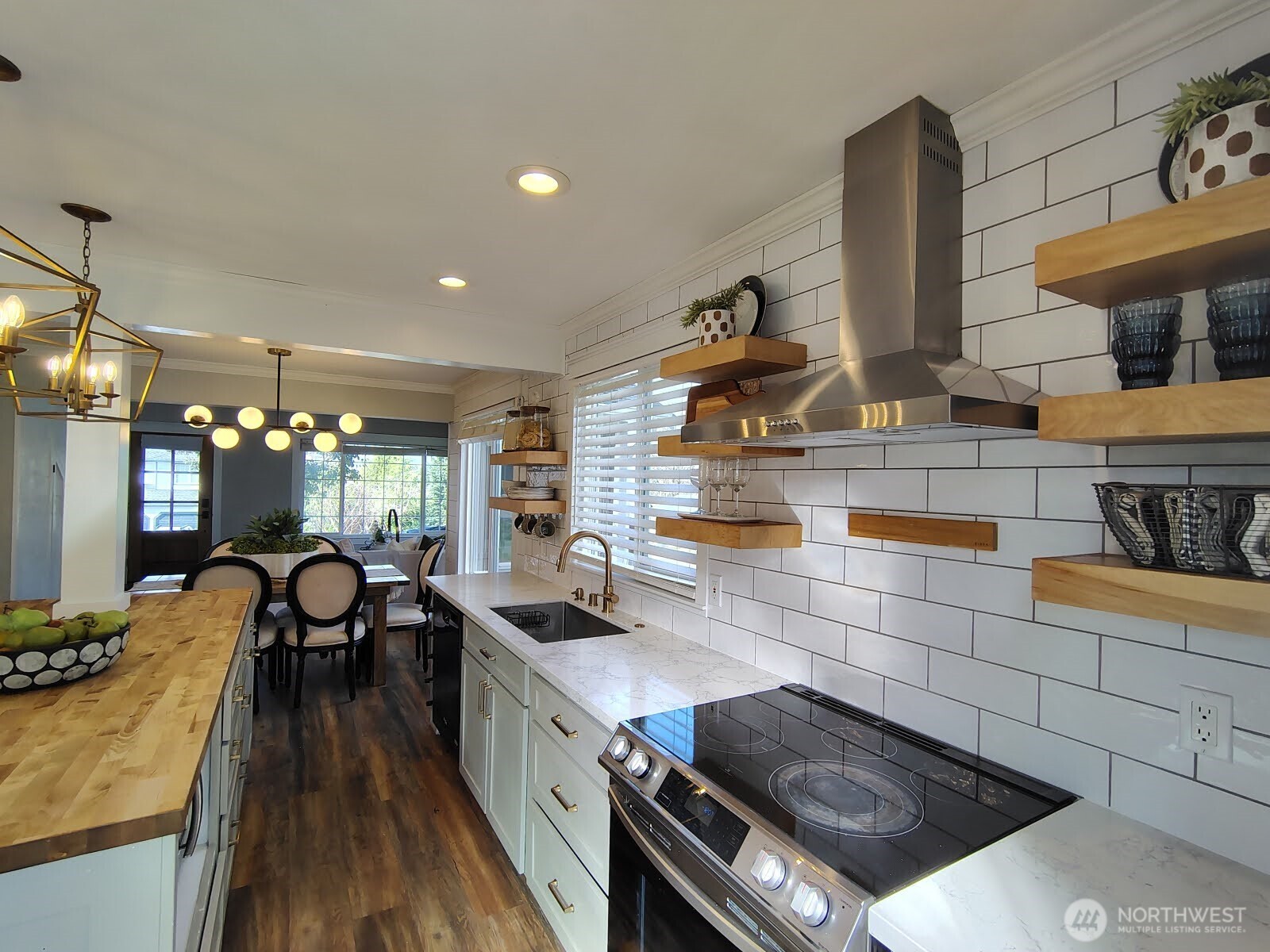 25806 203rd Avenue SE, Covington, WA 98042-6182