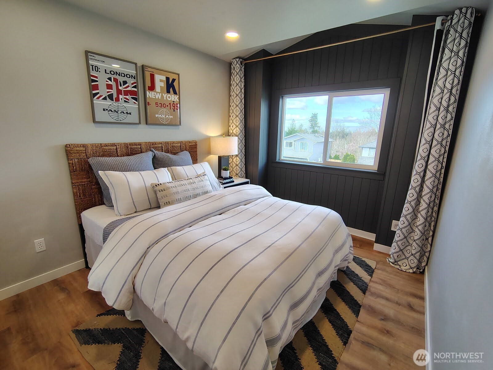 25806 203rd Avenue SE, Covington, WA 98042-6182