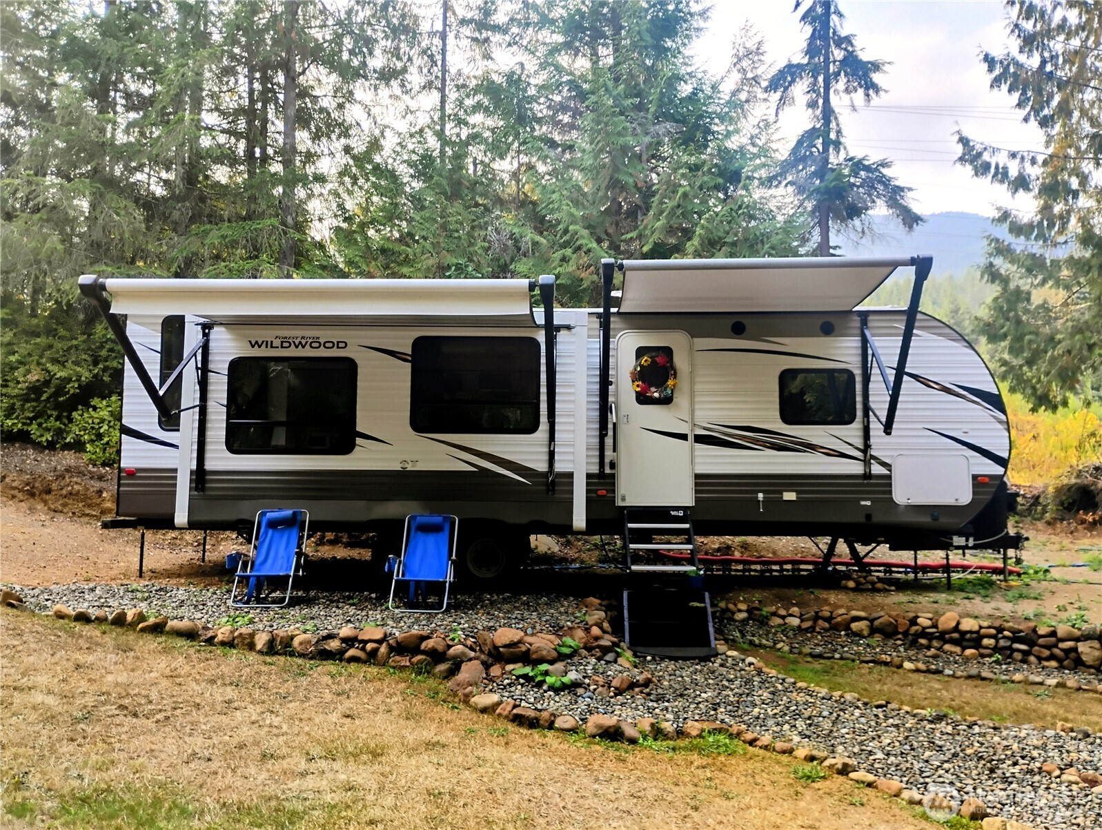 680 N Triton Heights Road , Lilliwaup, WA 98555