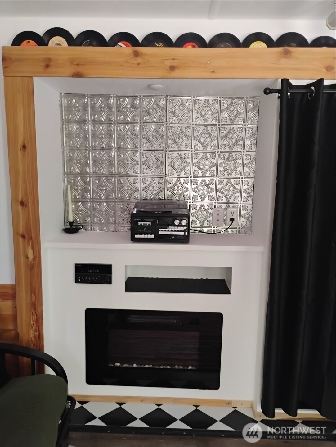 680 N Triton Heights Road , Lilliwaup, WA 98555