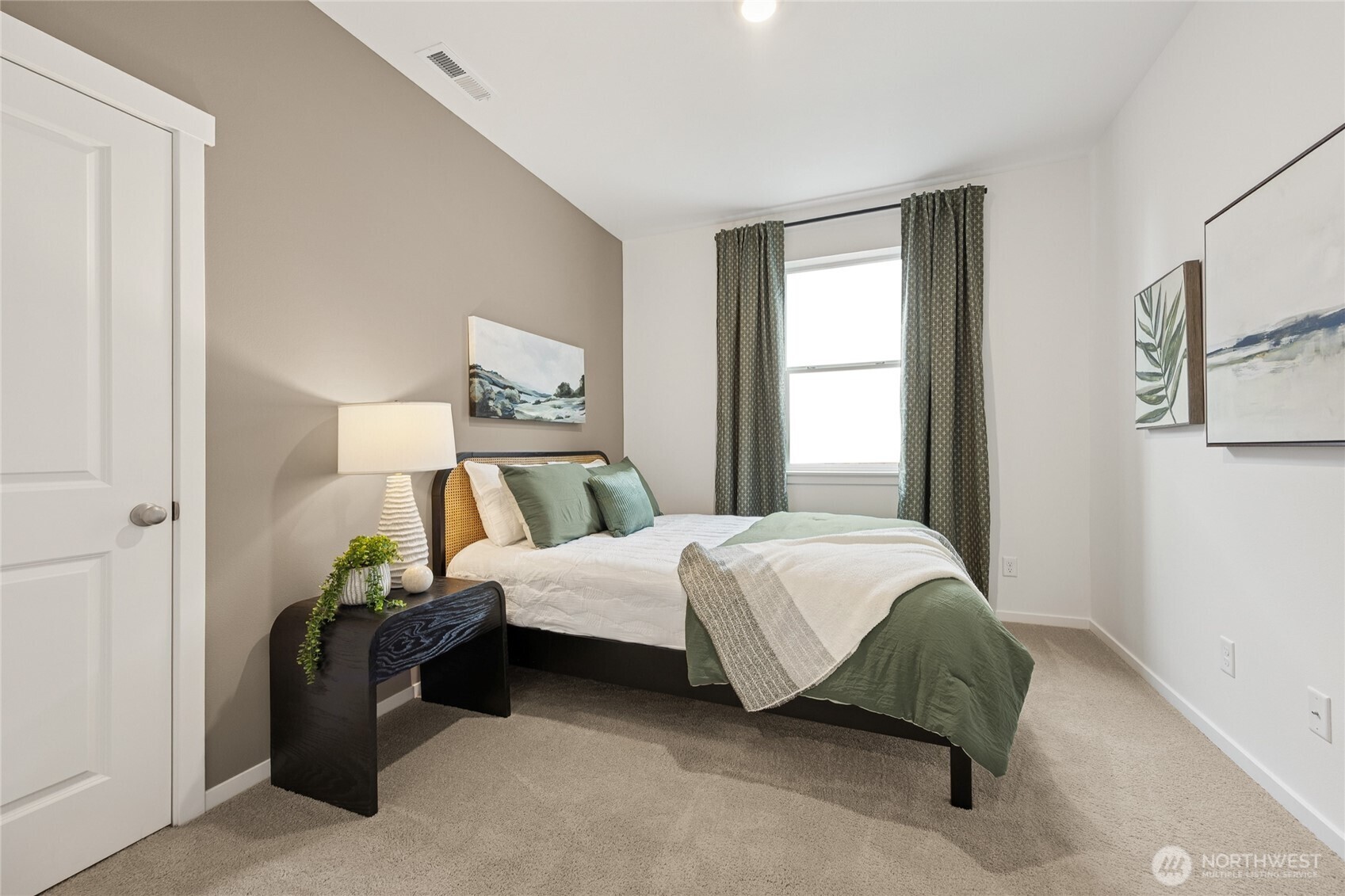 14733 59th Avenue E #27, Puyallup, WA 98375