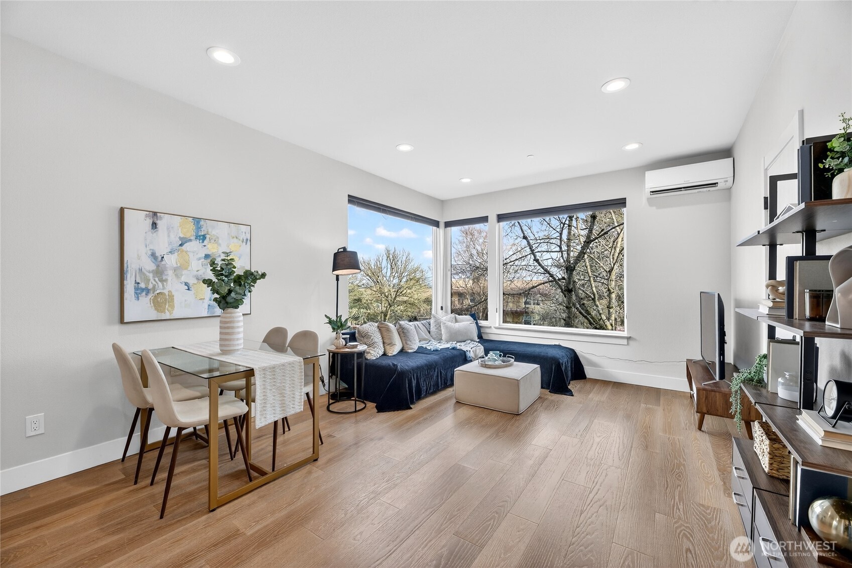 6543 35th Avenue SW #B, Seattle, WA 98126