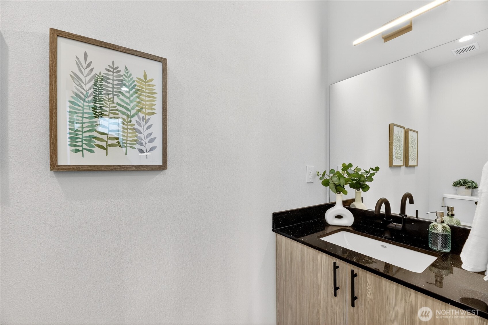 6543 35th Avenue SW #B, Seattle, WA 98126