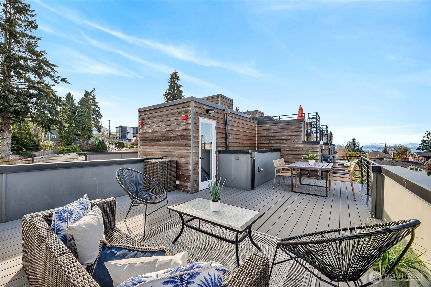 6543 35th Avenue SW #B, Seattle, WA 98126