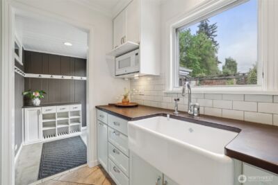 16255 38th Avenue NE, Lake Forest Park, WA 98155 - Photo 12