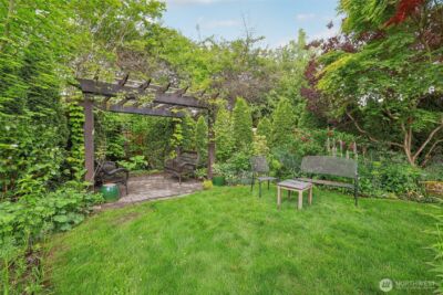 16255 38th Avenue NE, Lake Forest Park, WA 98155 - Photo 35