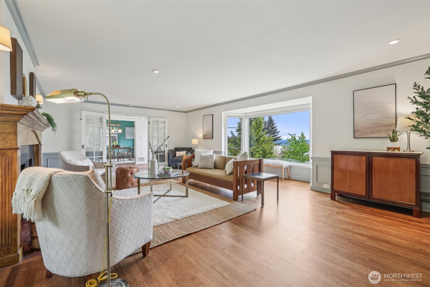 16255 38th Avenue NE, Lake Forest Park, WA 98155