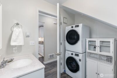 7821 196th Street SW #B, Edmonds, WA 98026 - Photo 14