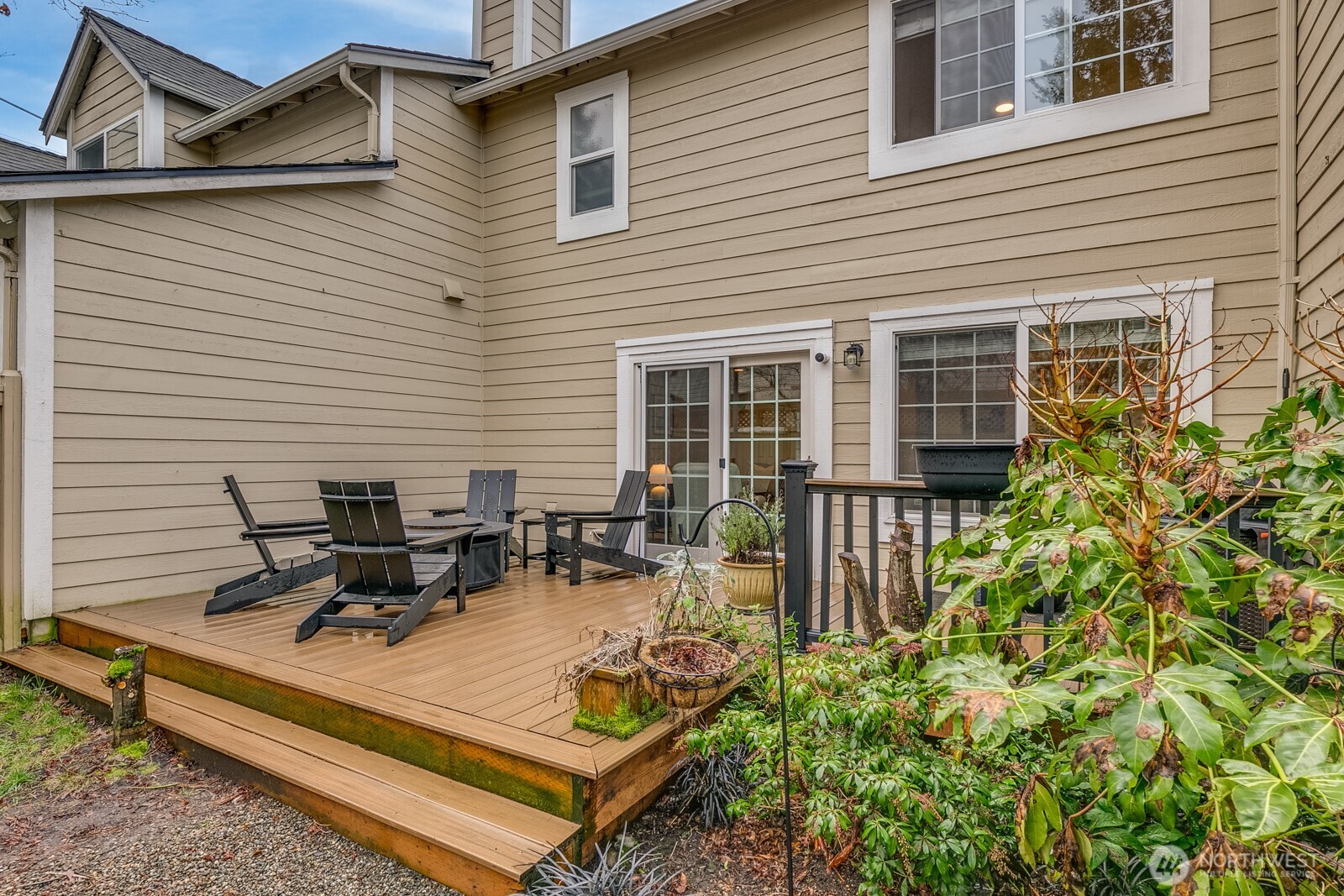 7821 196th Street SW #B, Edmonds, WA 98026