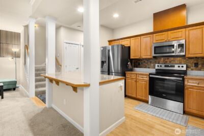 10700 SE 260th Street #E103, Kent, WA 98030 - Photo 19