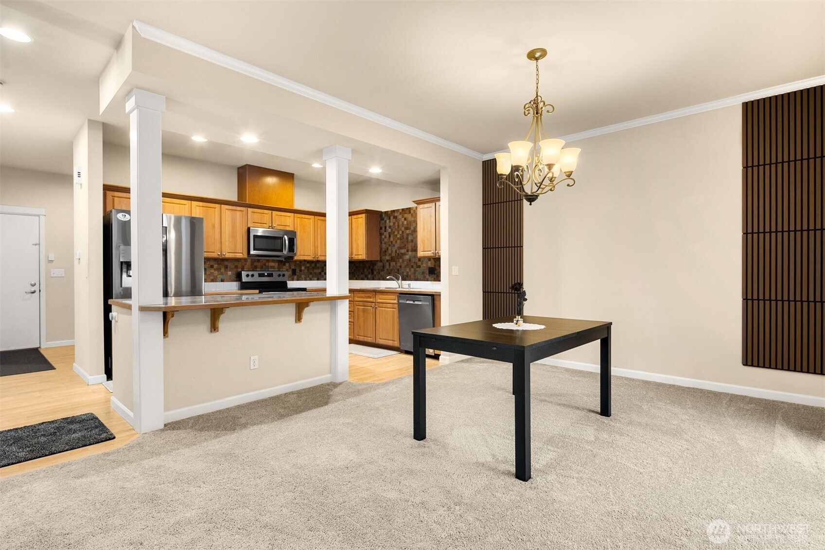 10700 SE 260th Street #E103, Kent, WA 98030