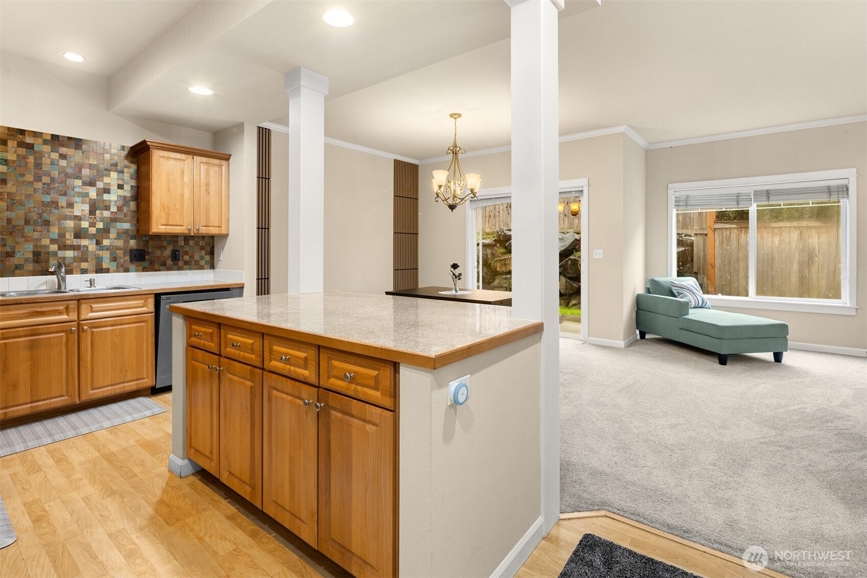 10700 SE 260th Street #E103, Kent, WA 98030