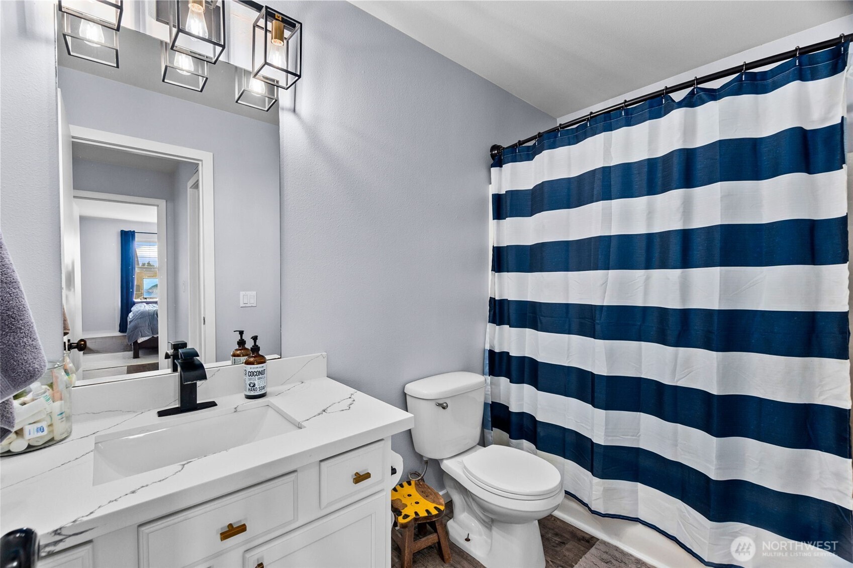 10003 Tahoma Court , Yelm, WA 98597