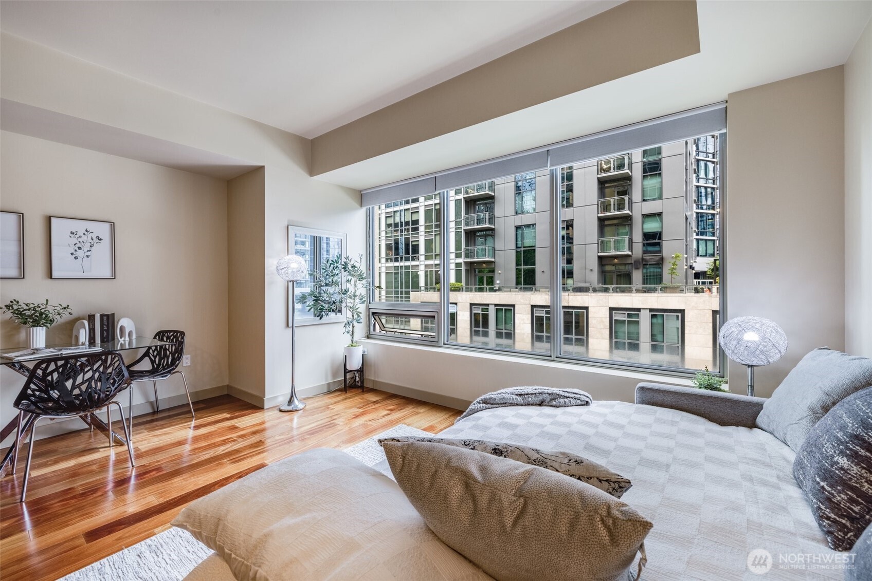 900 Lenora Street #W402, Seattle, WA 98121